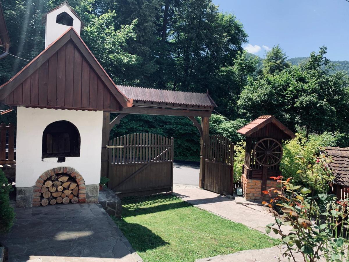 Szekely Fogado - Hanul Secuiesc BaileTusnad Luaran gambar