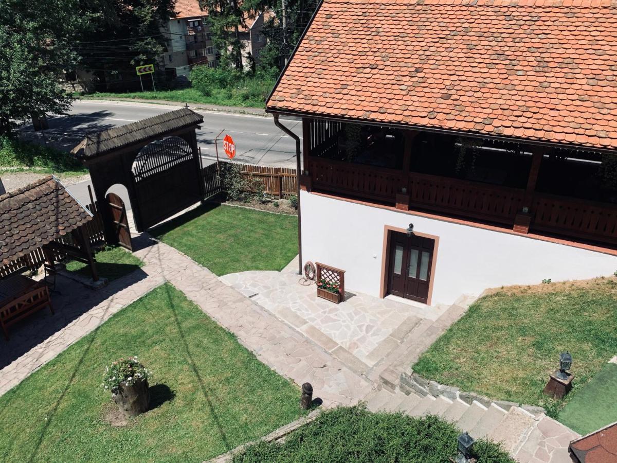 Szekely Fogado - Hanul Secuiesc BaileTusnad Luaran gambar
